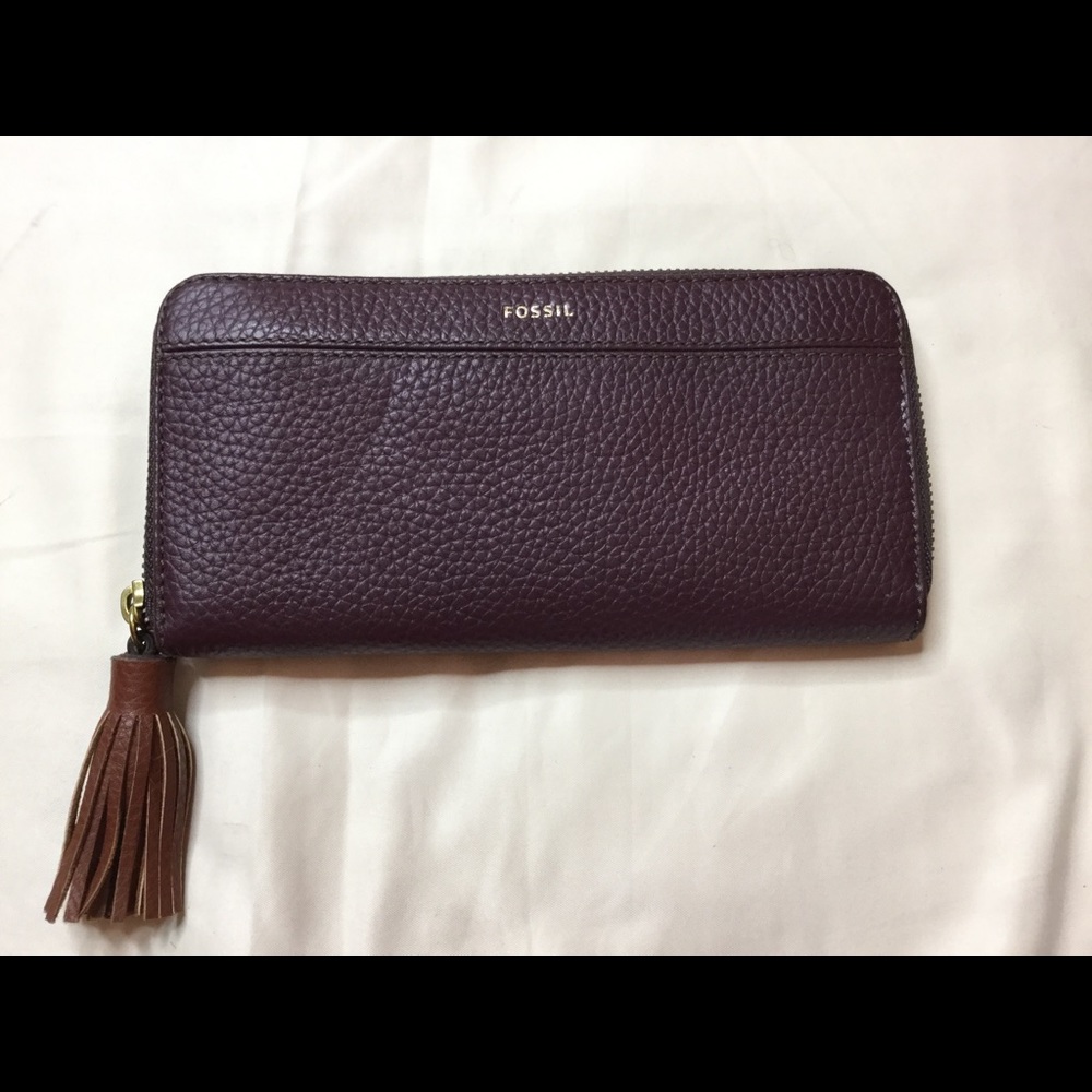 Fossil Leather Tassel Zip Around Wallet